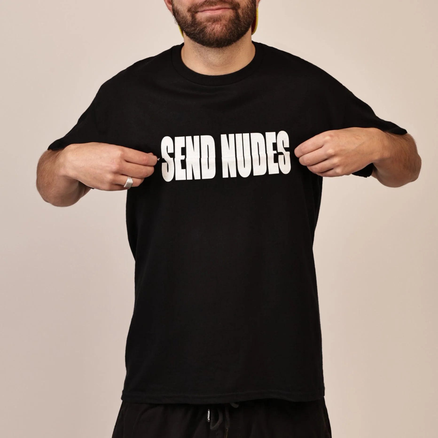 T-shirt - Message secret SEND NUDES - Image 3